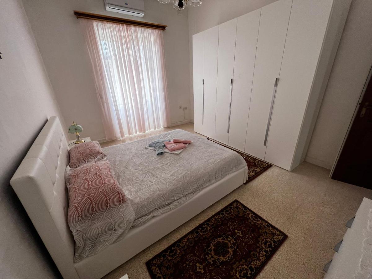 Superb 3 Bedroom Apartment In Valletta Exterior foto