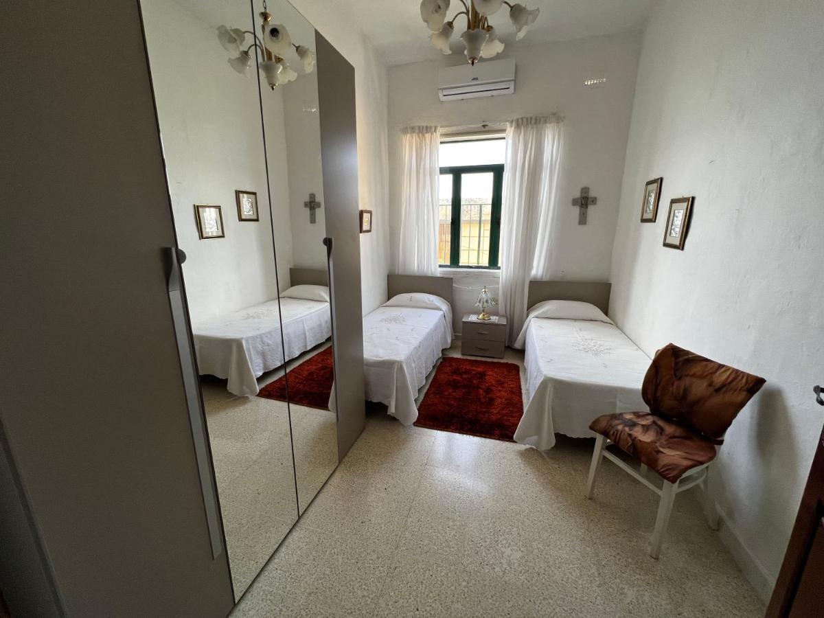 Superb 3 Bedroom Apartment In Valletta Exterior foto